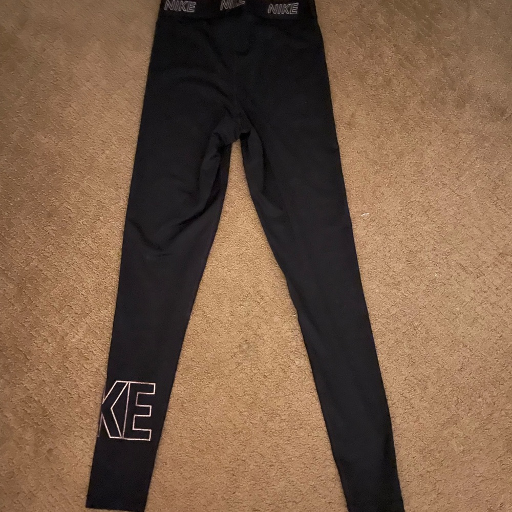 Nike leggings